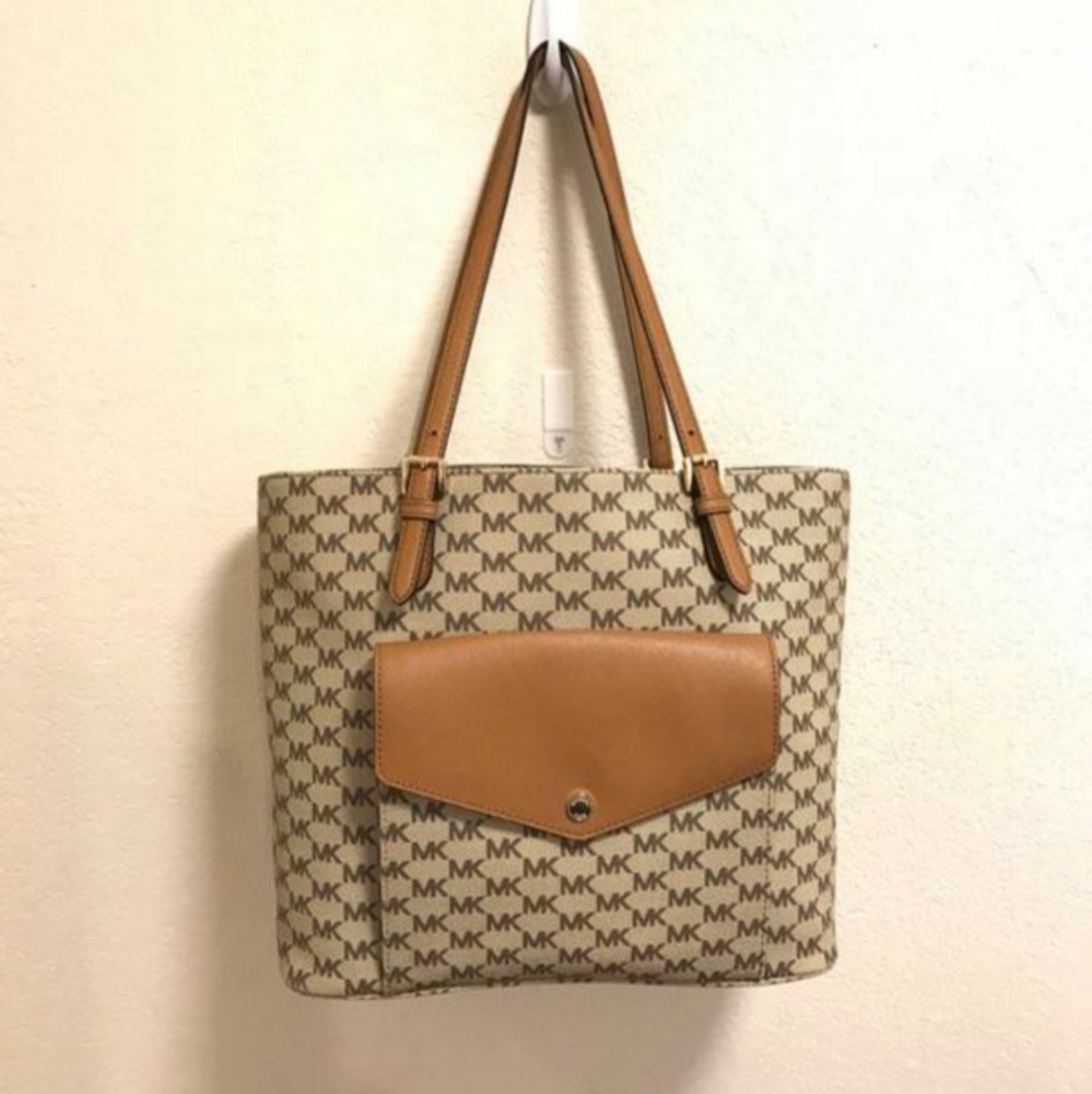 Authentic Michael Kors Tote